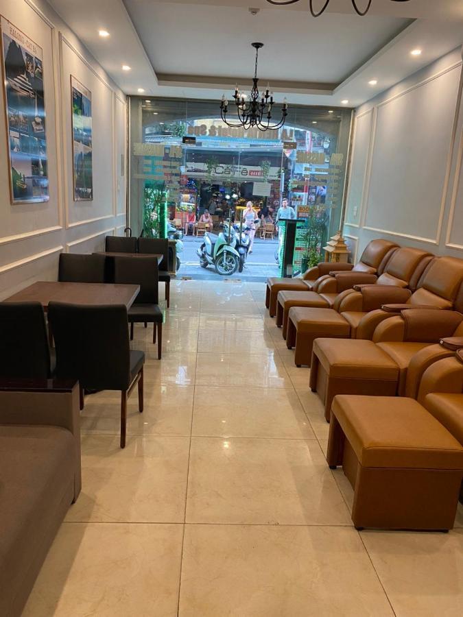 La Renta Premier Hotel & Spa ハノイ市 エクステリア 写真